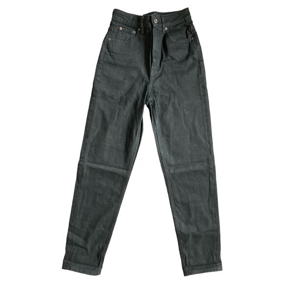 ASOS DESIGN Clean Black Slim Mom Jeans, W26L30 - Picture 1 of 10